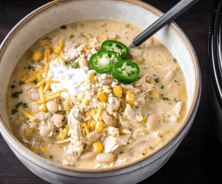 Creamy Crockpot White Chicken Chili